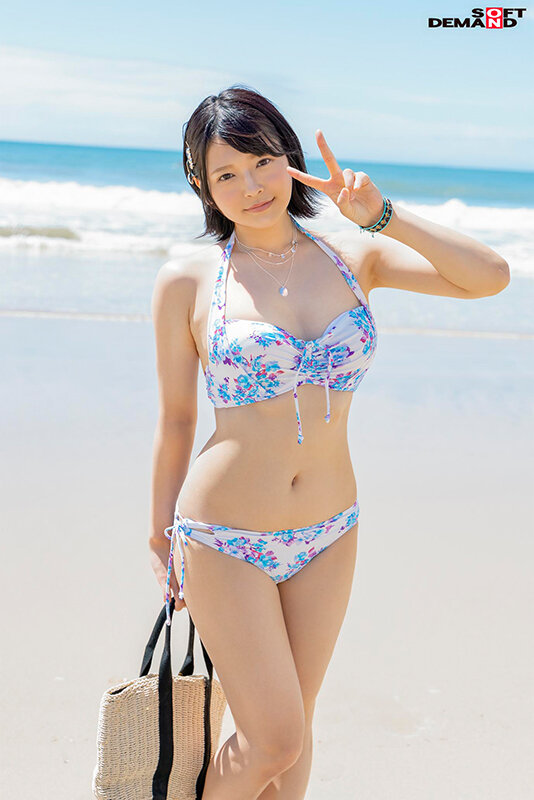 【マジックミラー号25周年記念作品】 海水浴場で見つけた夏休み中の友達同士の男女が「素股マッサージ」体験 初めて触れ合うチ○ポとマ○コは火が付いて、そのまま生挿入中出し！6名＋8名の総集編付き2枚組8時間 4枚目