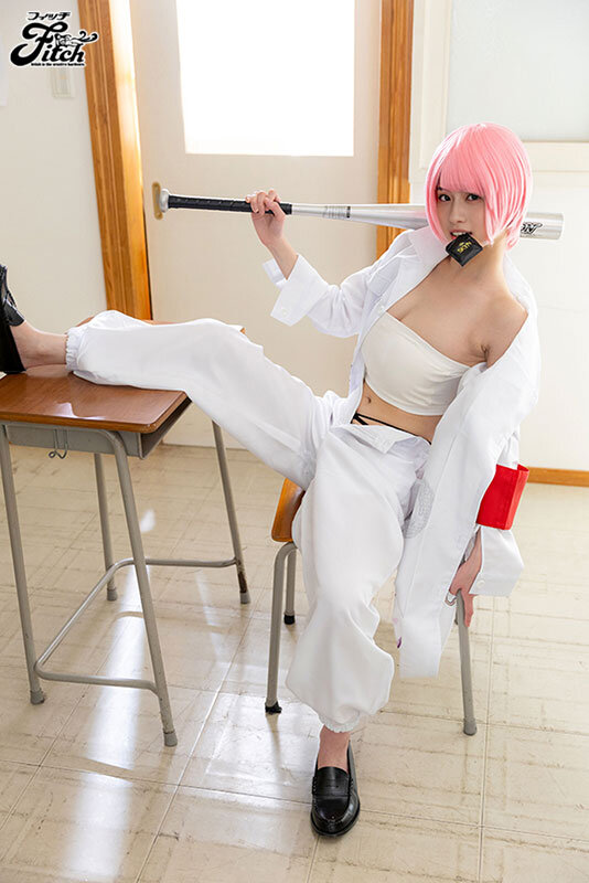 神クビレ美乳BODY解禁!SNSで人気の女子大生レイヤー北島愛菜AVデビュー!! 4枚目