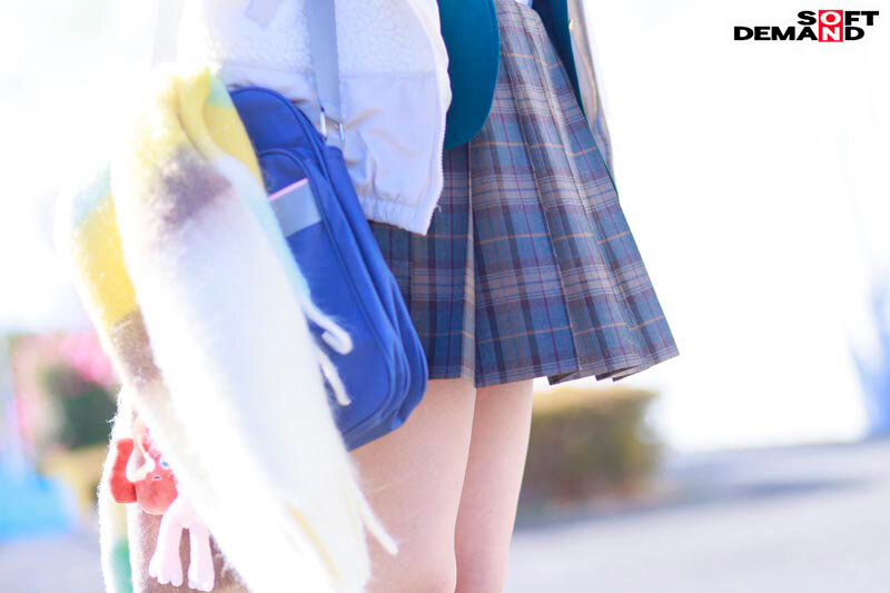 マジックミラー号 10代の学生男女が身体と相性で挑戦! アオハル2人3脚! ちょっとオトナのピクトグラムチャレンジ! 全て成功したら、最新スマホをプレゼント! 近くなりすぎた距離感が若い性欲を弾けさせる!? ヤッてはいけない友達同士が禁断SEX!? 13枚目
