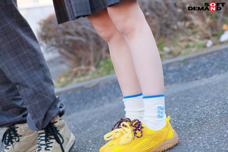 マジックミラー号 10代の学生男女が身体と相性で挑戦! アオハル2人3脚! ちょっとオトナのピクトグラムチャレンジ! 全て成功したら、最新スマホをプレゼント! 近くなりすぎた距離感が若い性欲を弾けさせる!? ヤッてはいけない友達同士が禁断SEX!? 18枚目