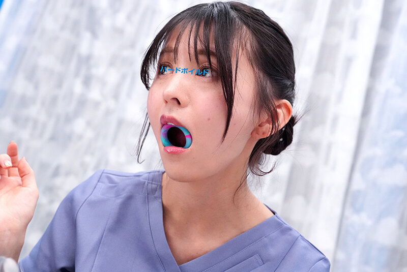 マジックミラー号ハードボイルド 現役看護師がお口のみで包茎皮むき治療に挑戦!皮に包まれた勃起チ〇ポがねっとり舌技でズル剥け!産まれて初めて出てきた亀頭の先から無許可射精がドピュドピュ止まらない!! 17枚目