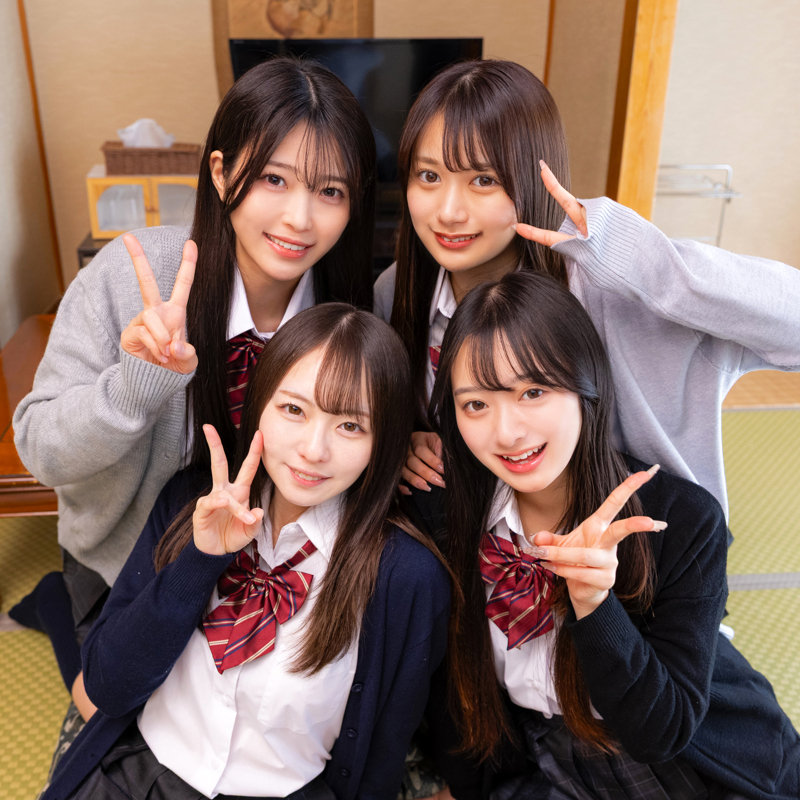 かりん＆めいさ＆かほ＆あおい 1枚目